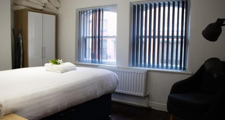 27 Stanley Street Aparthotel By Ustay Liverpool Exterior photo